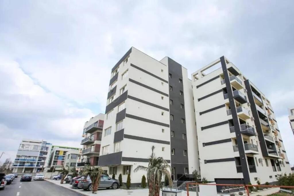 Luxury Studio - Maison 103 - Stefan Building Complex Apartamento Năvodari Exterior foto