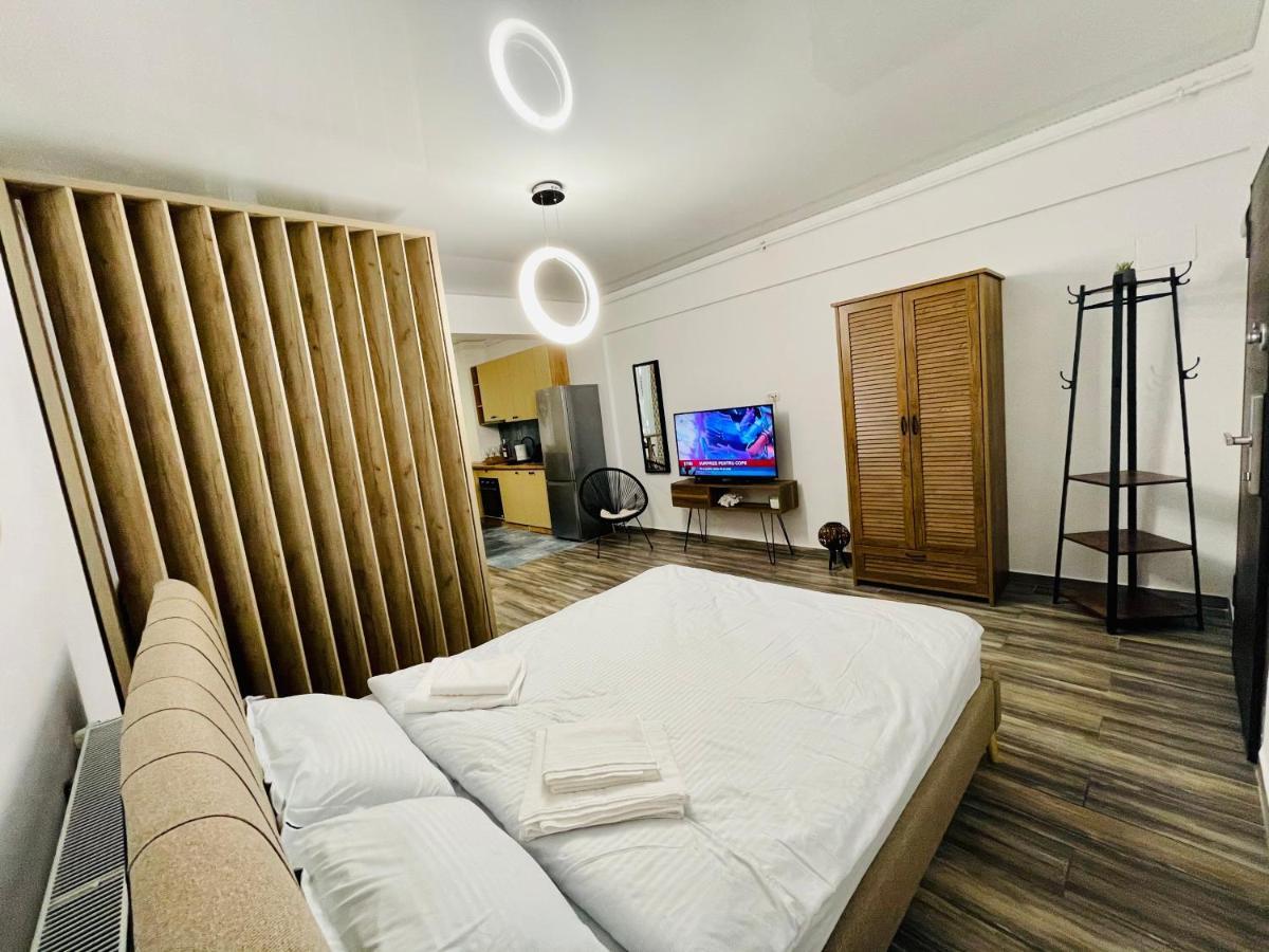 Luxury Studio - Maison 103 - Stefan Building Complex Apartamento Năvodari Exterior foto