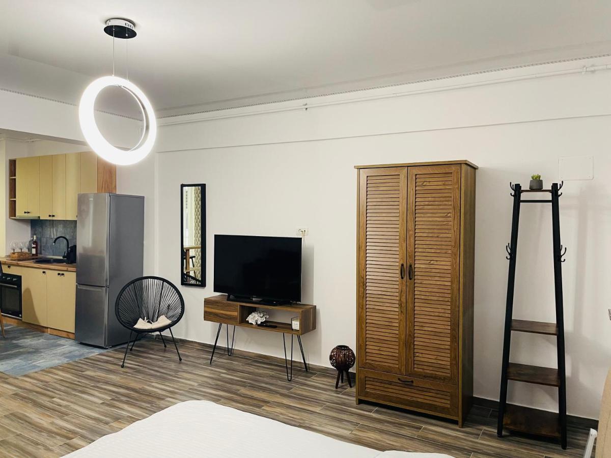 Luxury Studio - Maison 103 - Stefan Building Complex Apartamento Năvodari Exterior foto